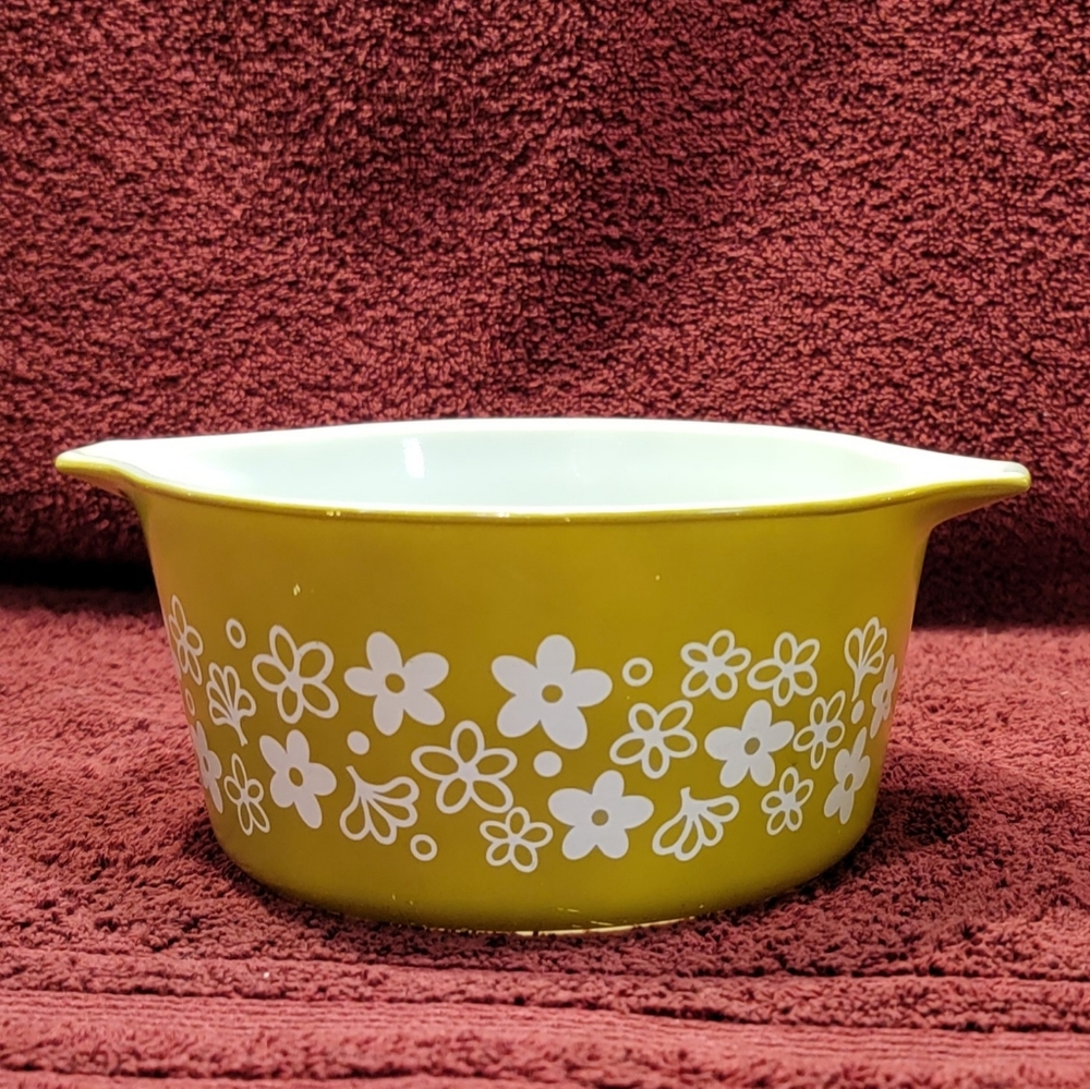 Pyrex Vintage Mixing Bowl Set Green White